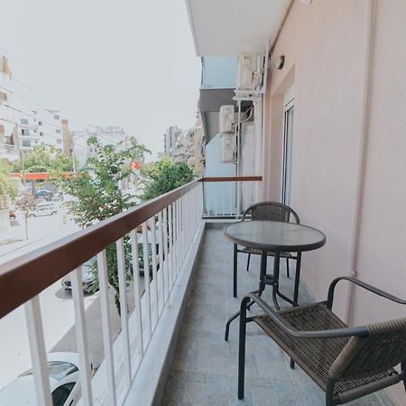 Comfy And Stylish Apartment เทสซาโลนิกิ ภายนอก รูปภาพ