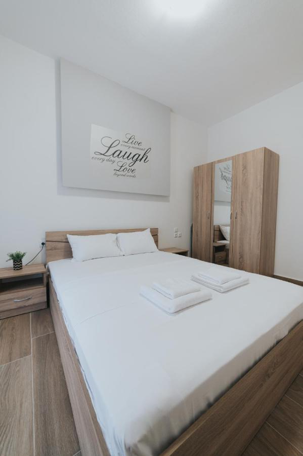 Comfy And Stylish Apartment เทสซาโลนิกิ ภายนอก รูปภาพ