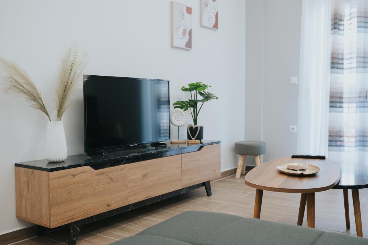 Comfy And Stylish Apartment เทสซาโลนิกิ ภายนอก รูปภาพ